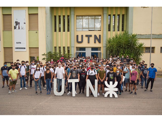 Jóvenes de San Francisco y la región dieron su primer paso en la educación universitaria en nuestra casa