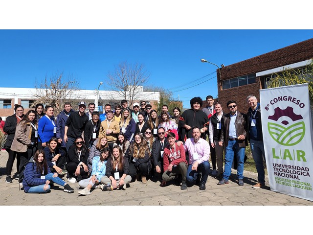 Delegación de nuestra Facultad participó del 8° Congreso Nacional de la Lic. en Administración Rural